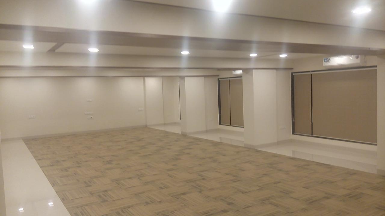 Hotel The Metropole Phase II Lonavala Esterno foto